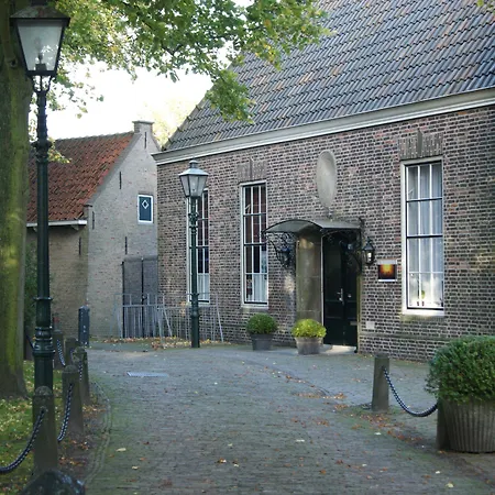 Bed&Breakfast Maasland-3